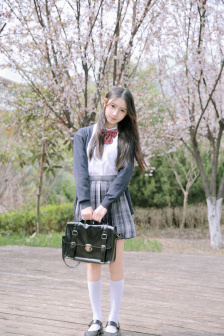 学生的妈妈2电影完整在线观看